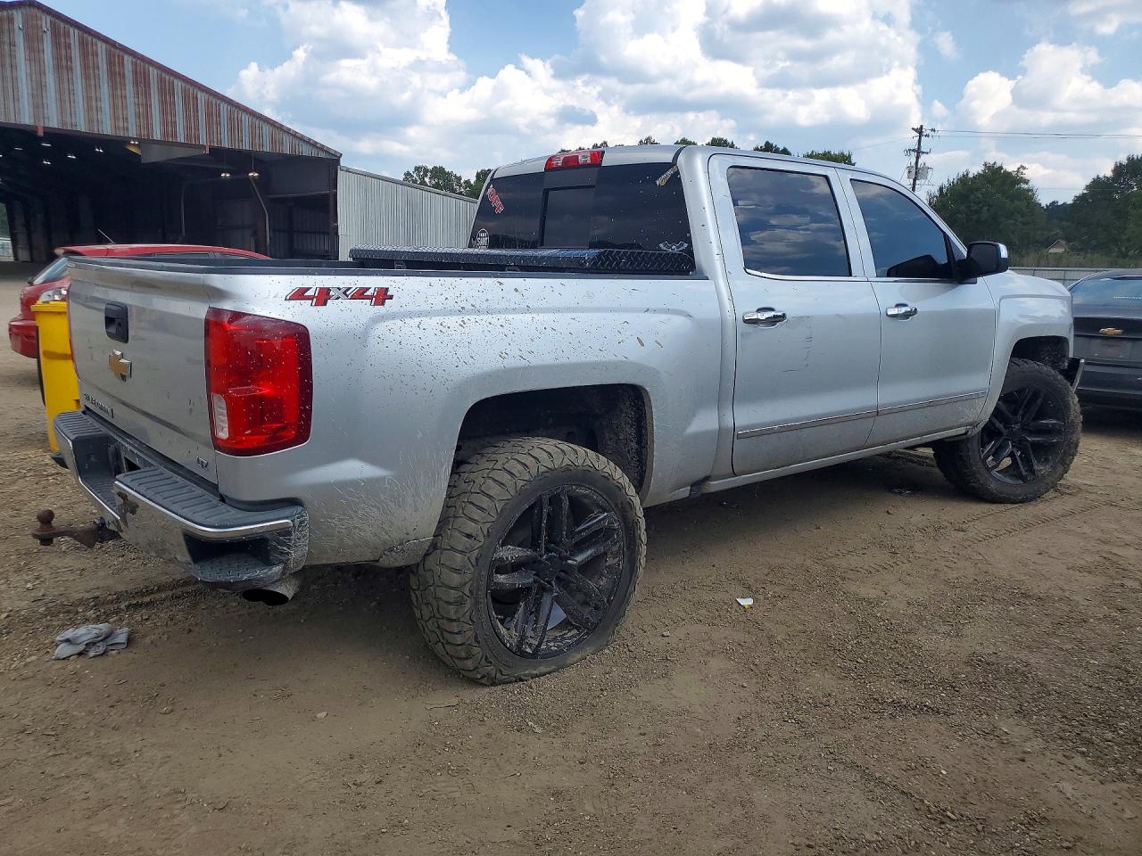 2018 CHEVROLET SILVERADO K1500 LTZ — снимка 3