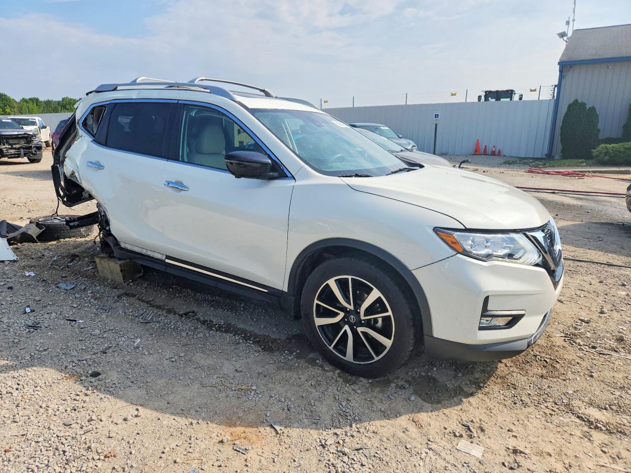 2019 NISSAN ROGUE SL — снимка 4