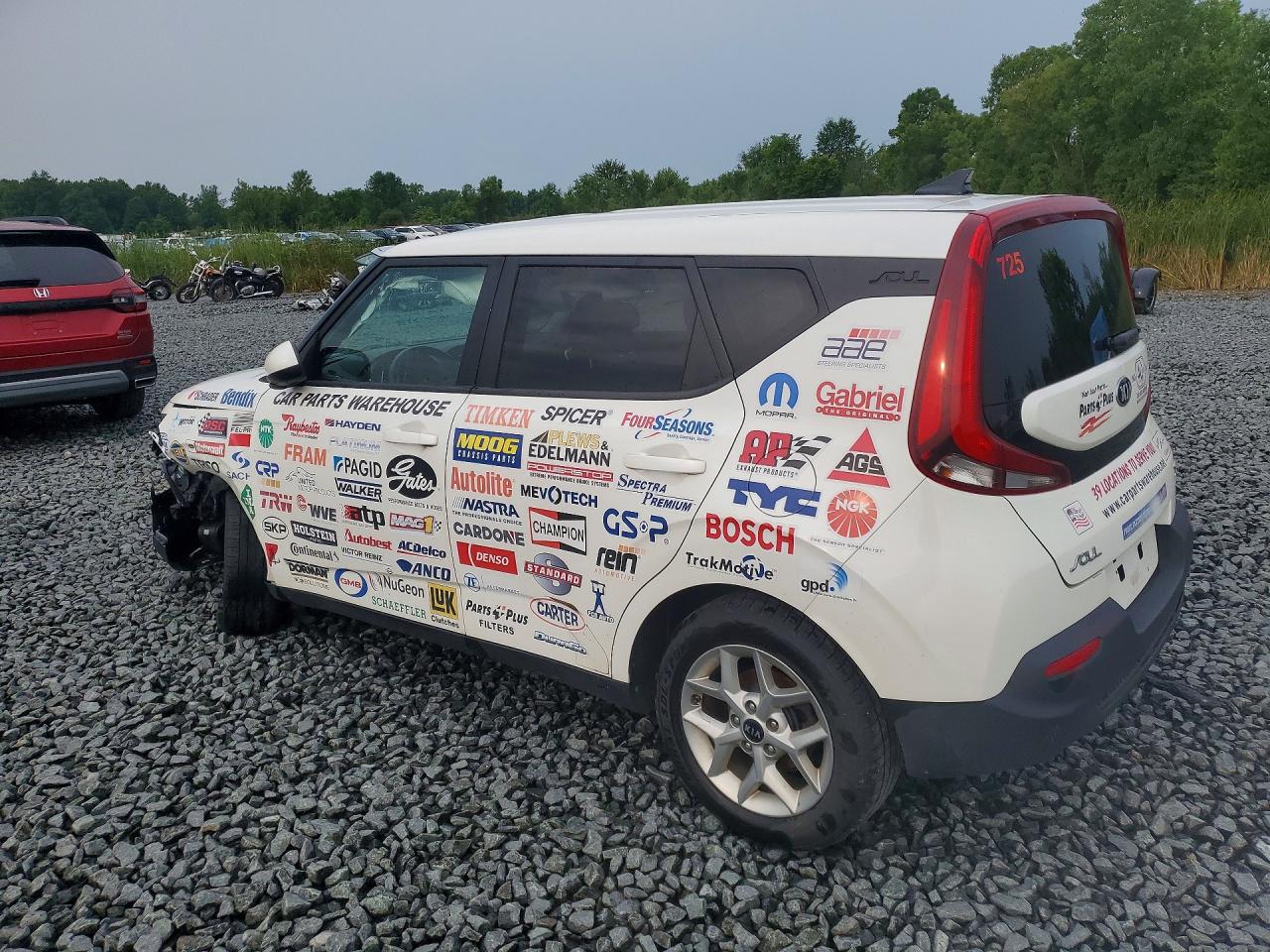 2021 KIA SOUL S — снимка 2
