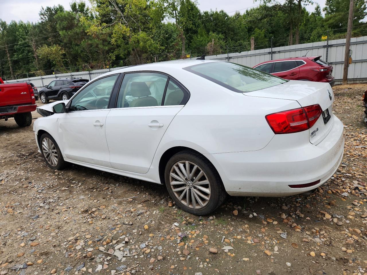 2015 VOLKSWAGEN JETTA SE — снимка 2