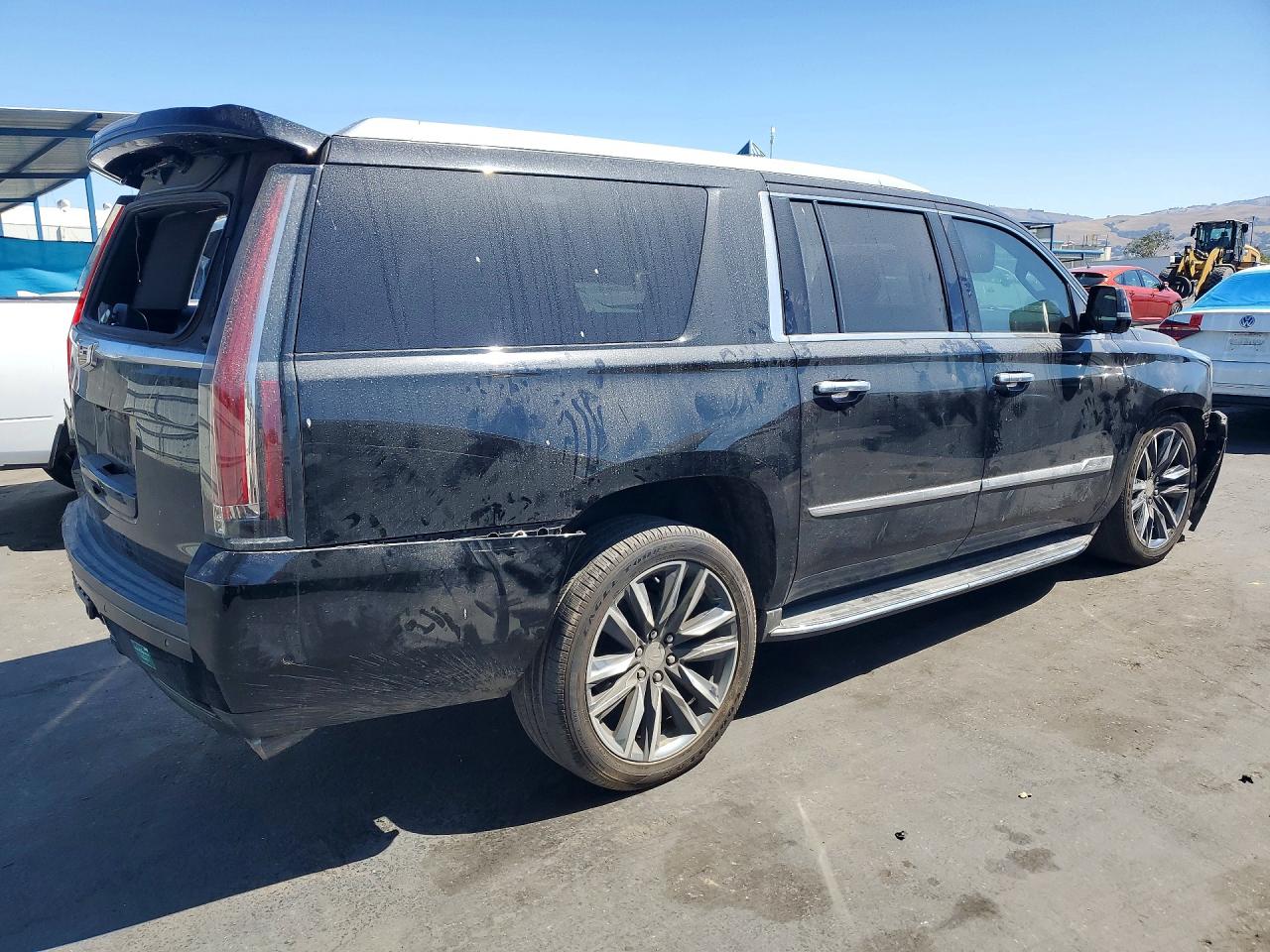2018 CADILLAC ESCALADE ESV LUXURY — снимка 3