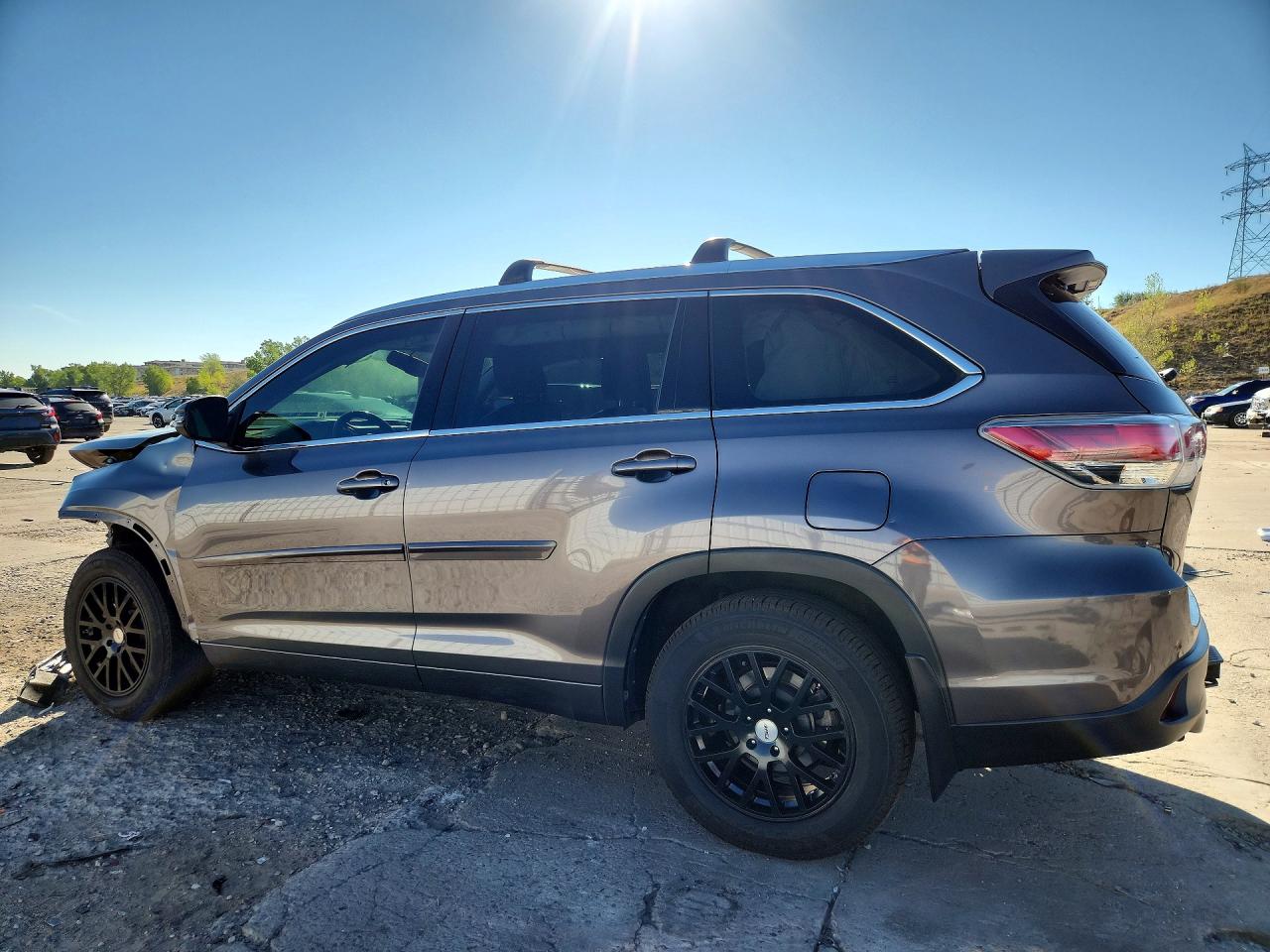 2015 TOYOTA HIGHLANDER XLE — снимка 2