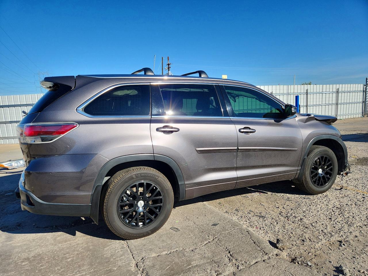 2015 TOYOTA HIGHLANDER XLE — снимка 3