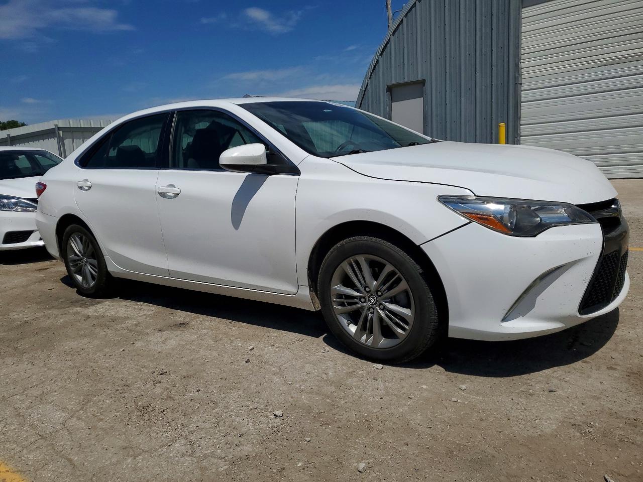 2017 TOYOTA CAMRY SE — снимка 4