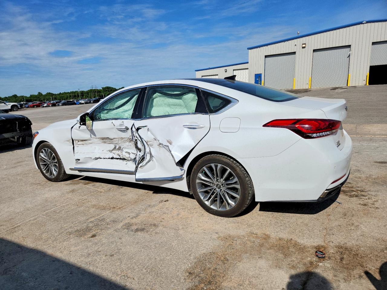 2017 GENESIS G80 3.8 — снимка 2