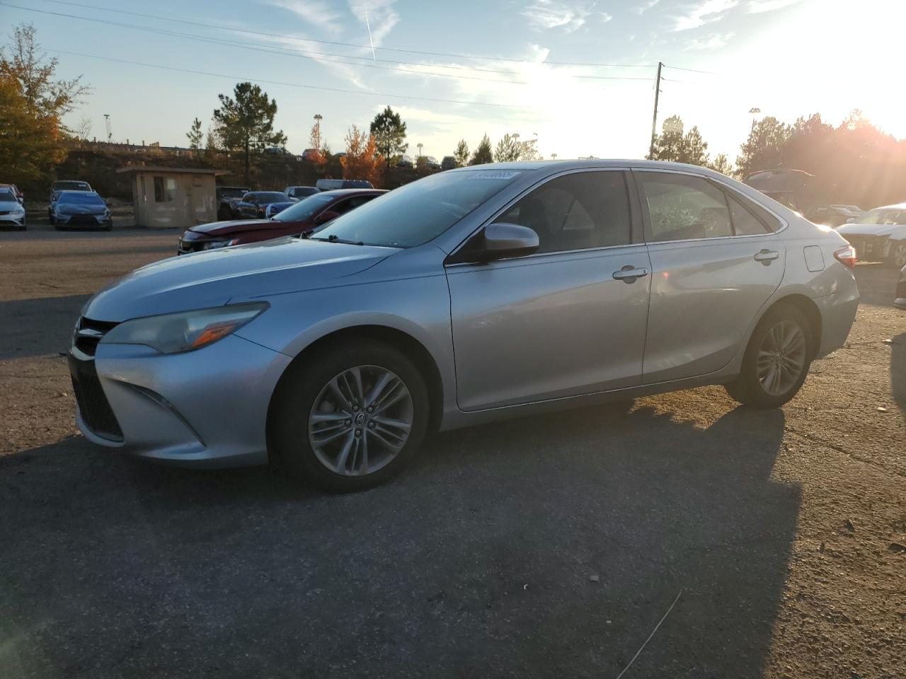 2016 TOYOTA CAMRY