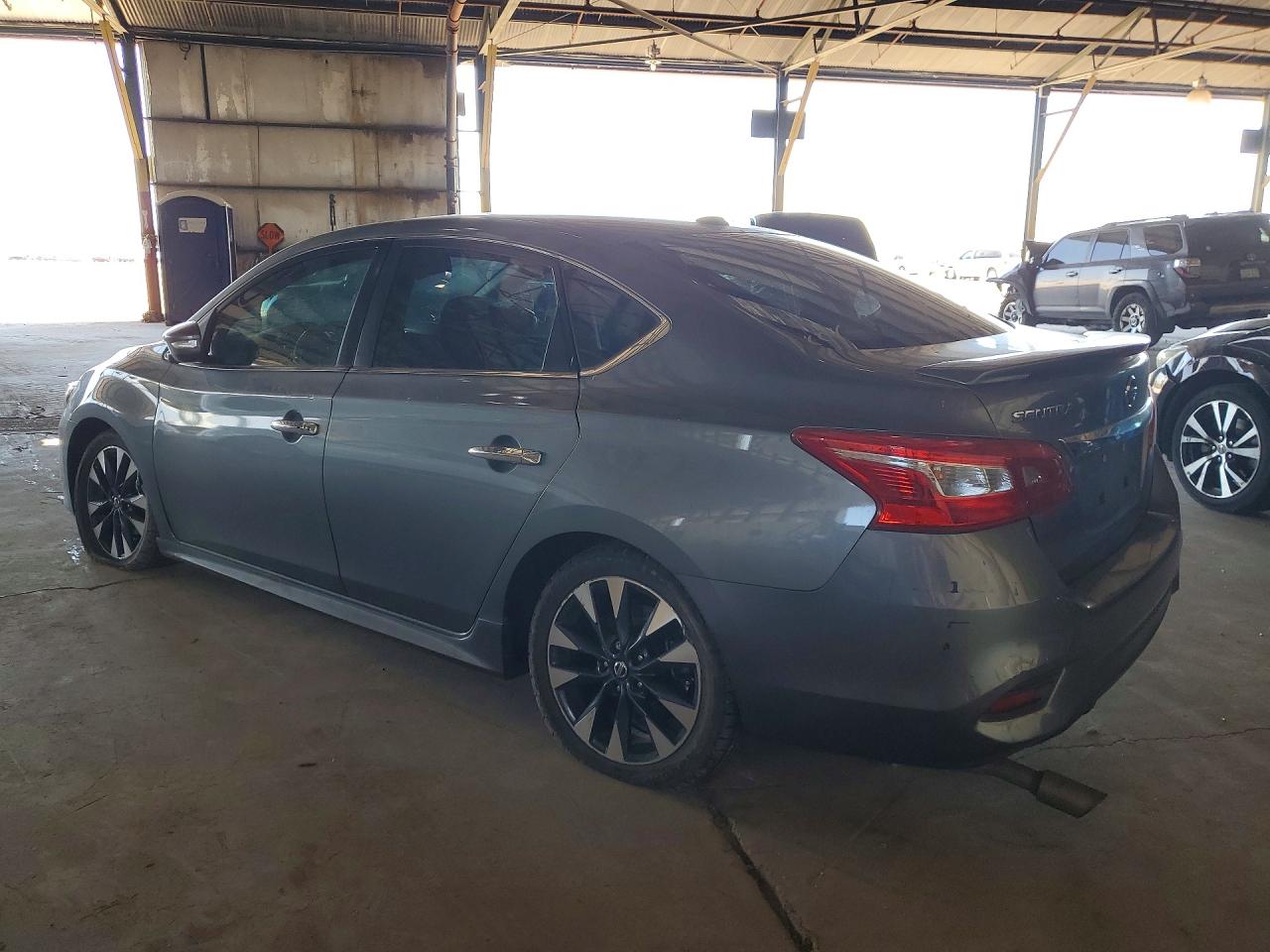 2019 NISSAN SENTRA SR — снимка 2