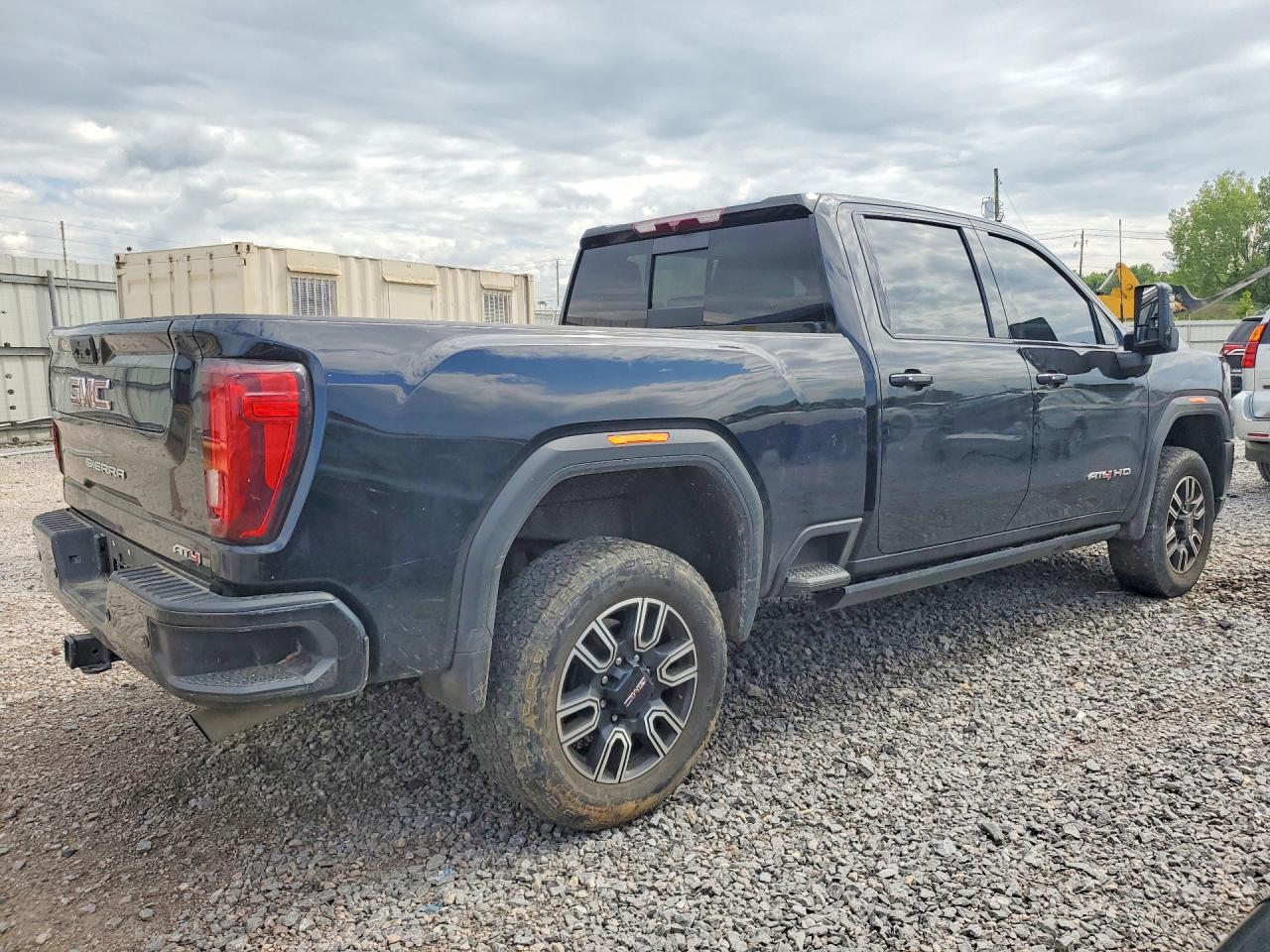 2023 GMC SIERRA K2500 AT4 — снимка 3