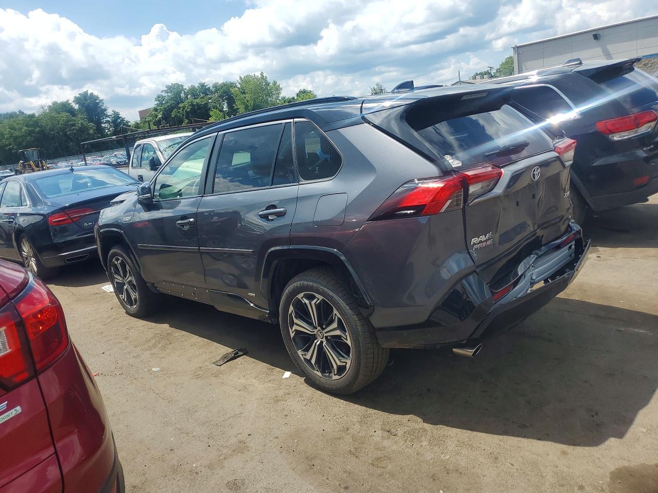 2023 TOYOTA RAV4 PRIME XSE — снимка 2