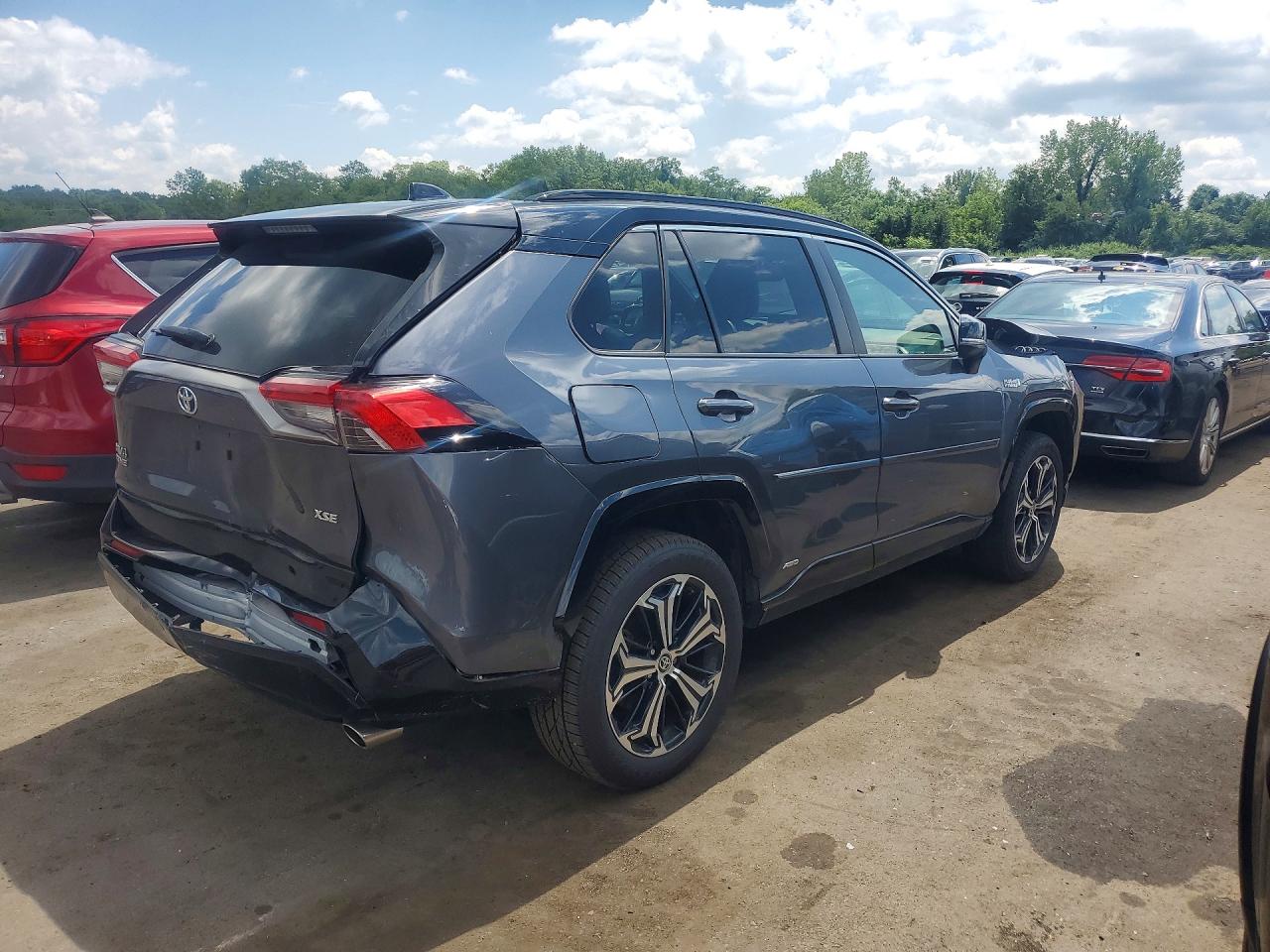 2023 TOYOTA RAV4 PRIME XSE — снимка 3