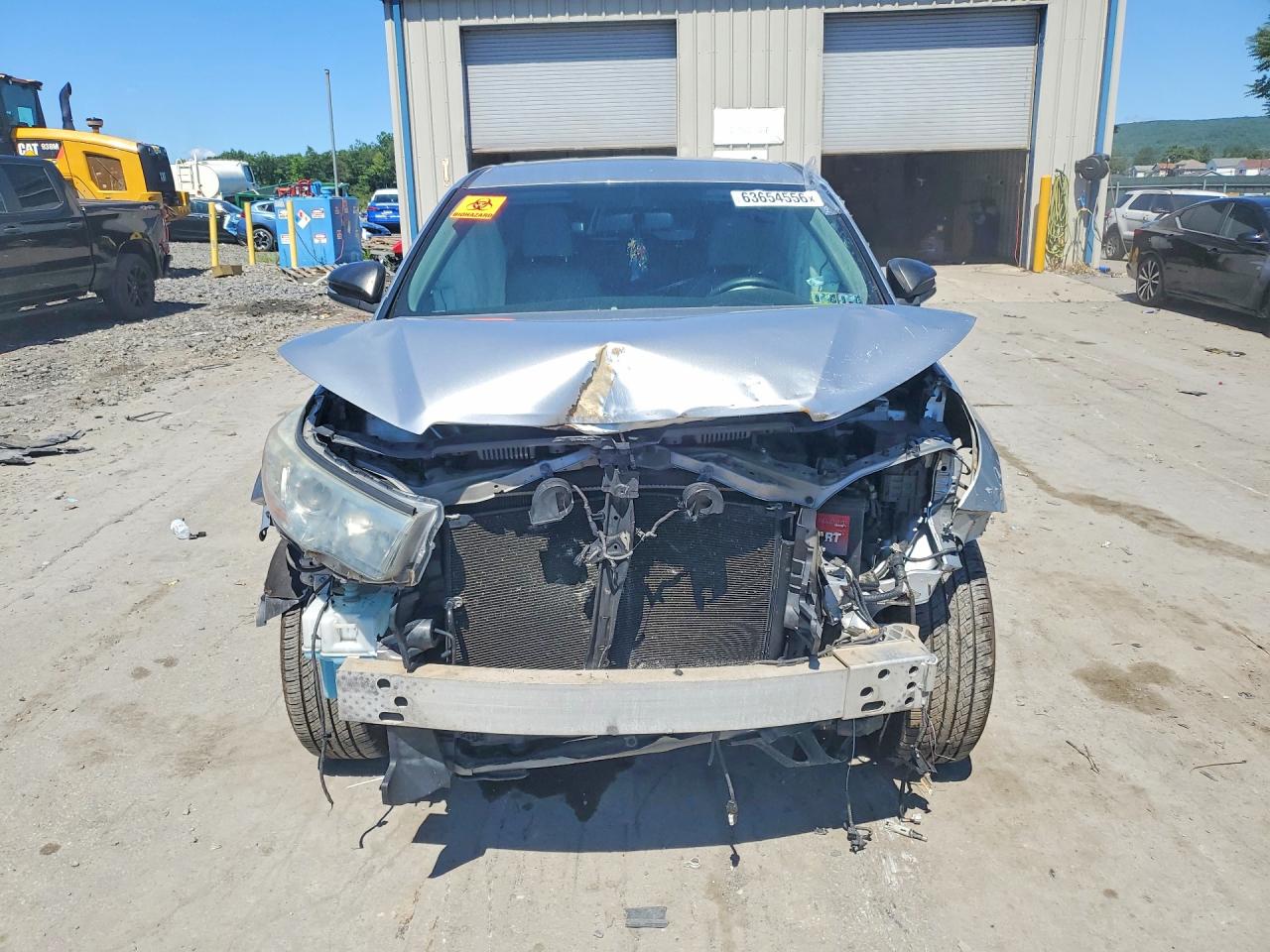 2015 TOYOTA HIGHLANDER LE — снимка 5
