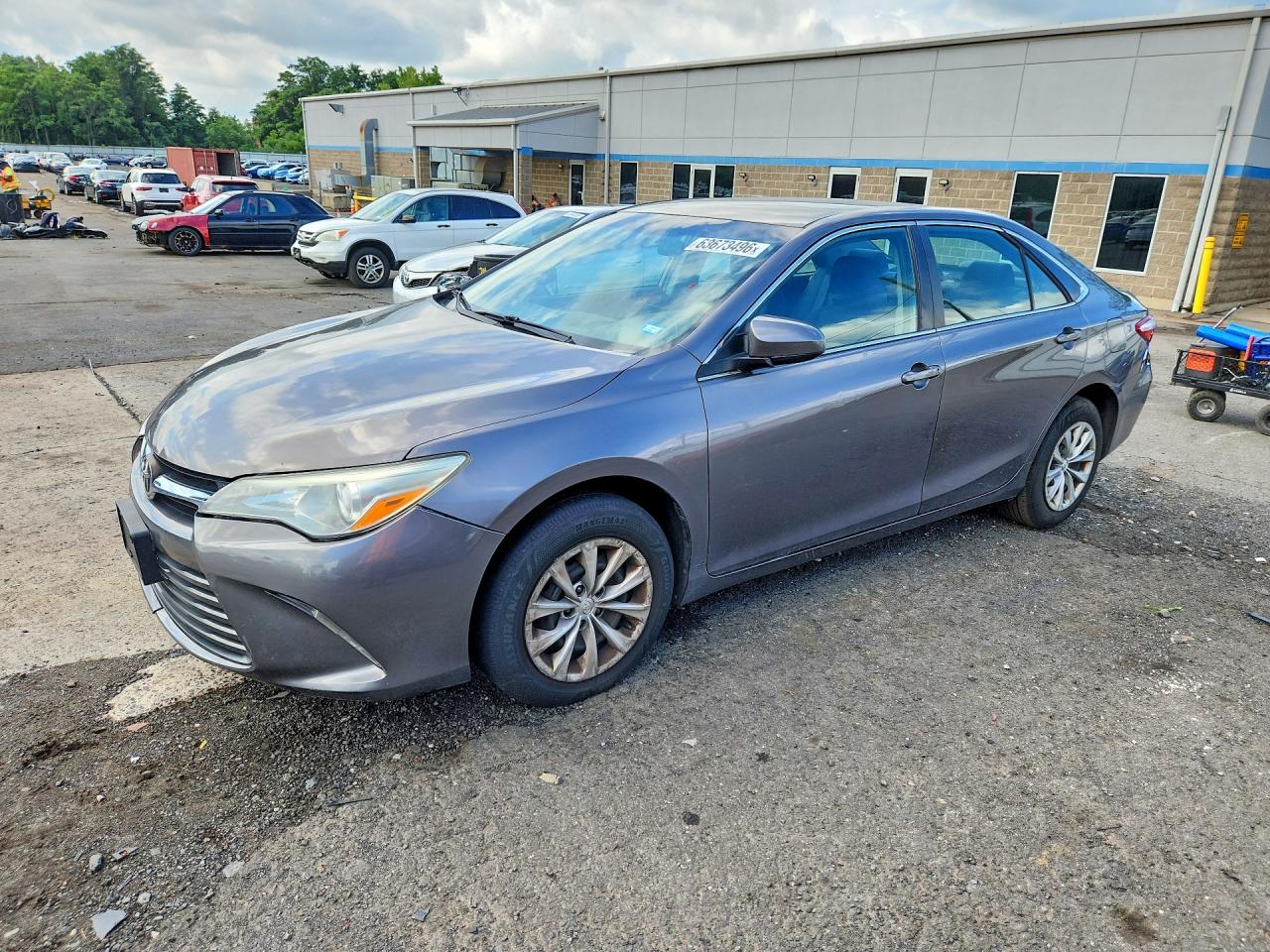 2015 TOYOTA CAMRY LE