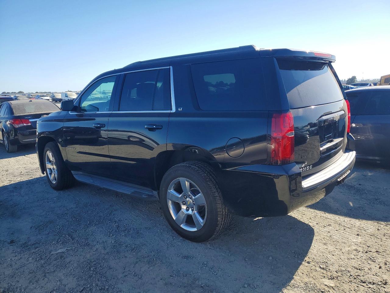 2015 CHEVROLET TAHOE K1500 LT — снимка 2