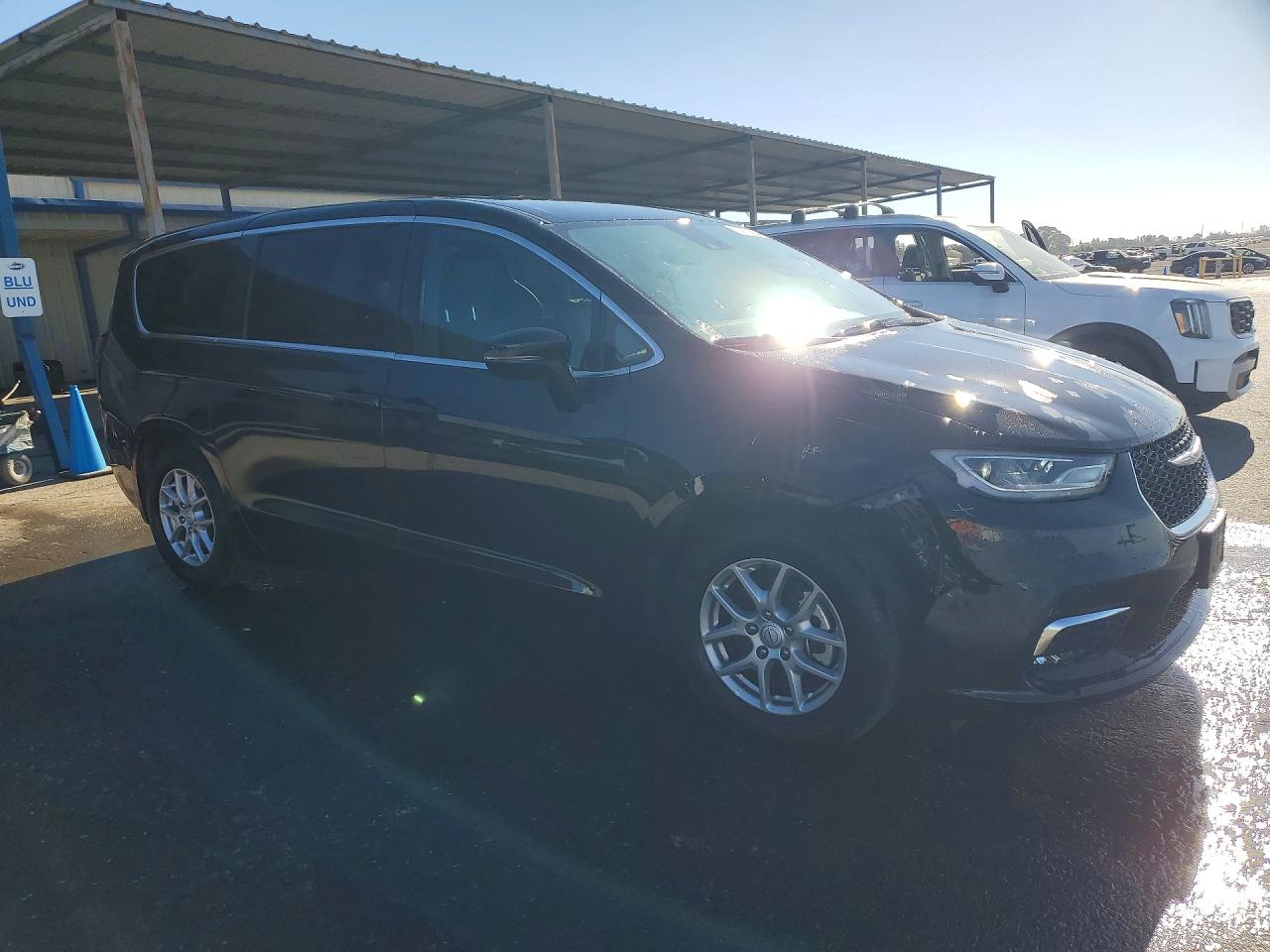 2026 CHRYSLER PACIFICA SELECT — снимка 4