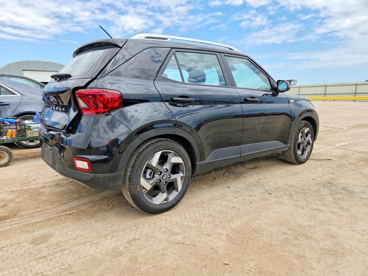 2026 HYUNDAI VENUE SEL — снимка 3