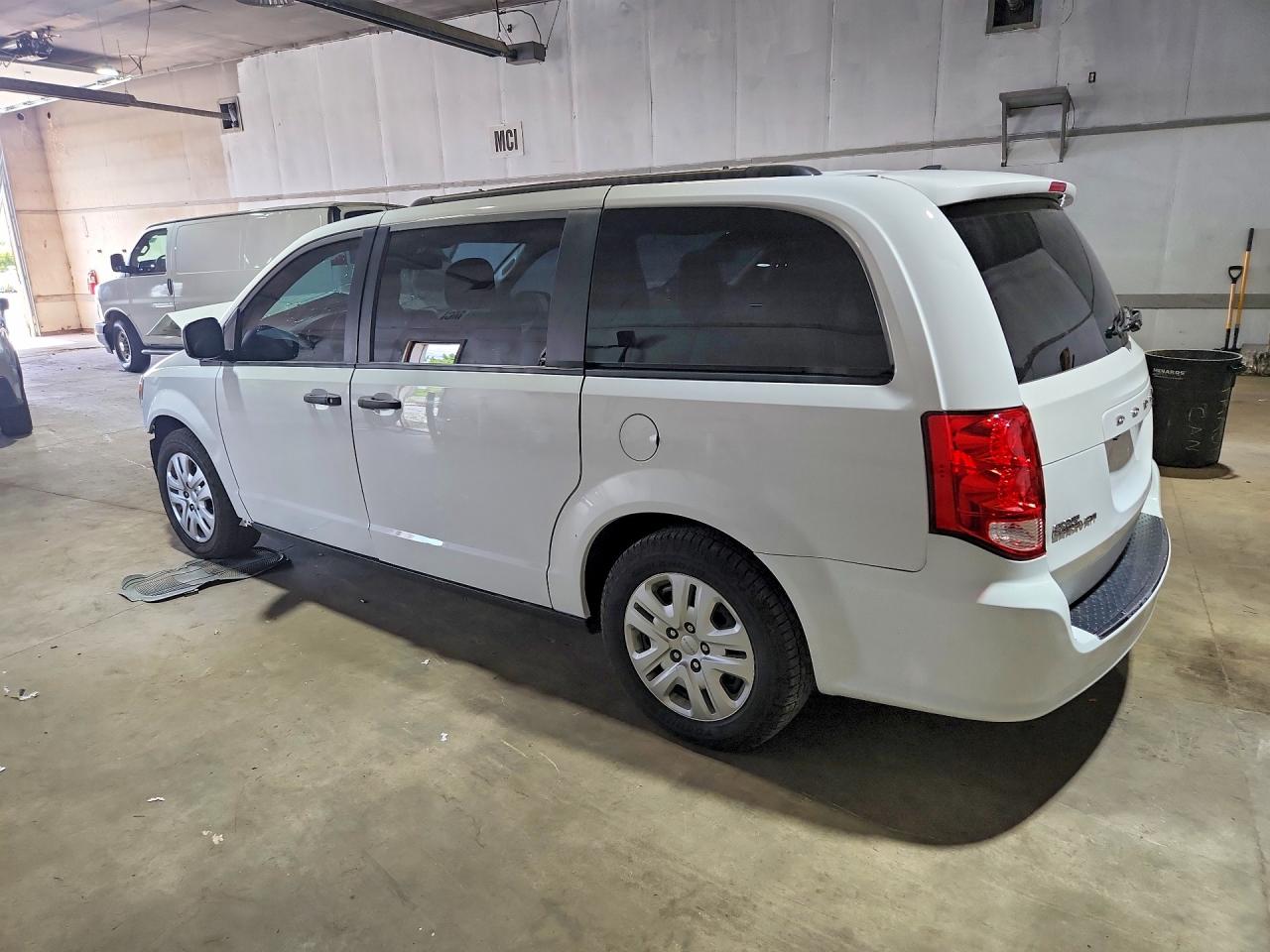 2019 DODGE GRAND CARAVAN SE — снимка 2