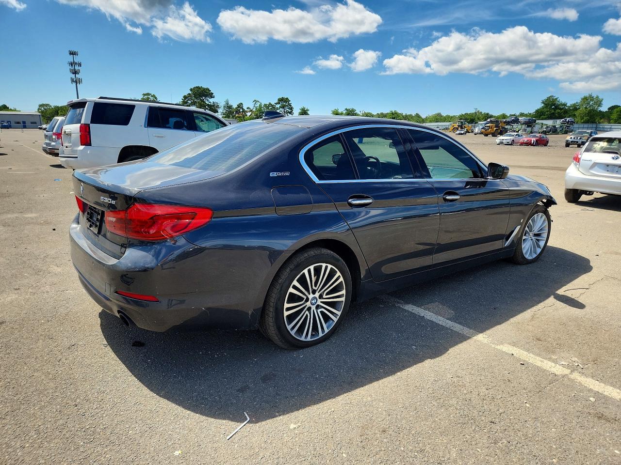 2018 BMW 530XE — снимка 3