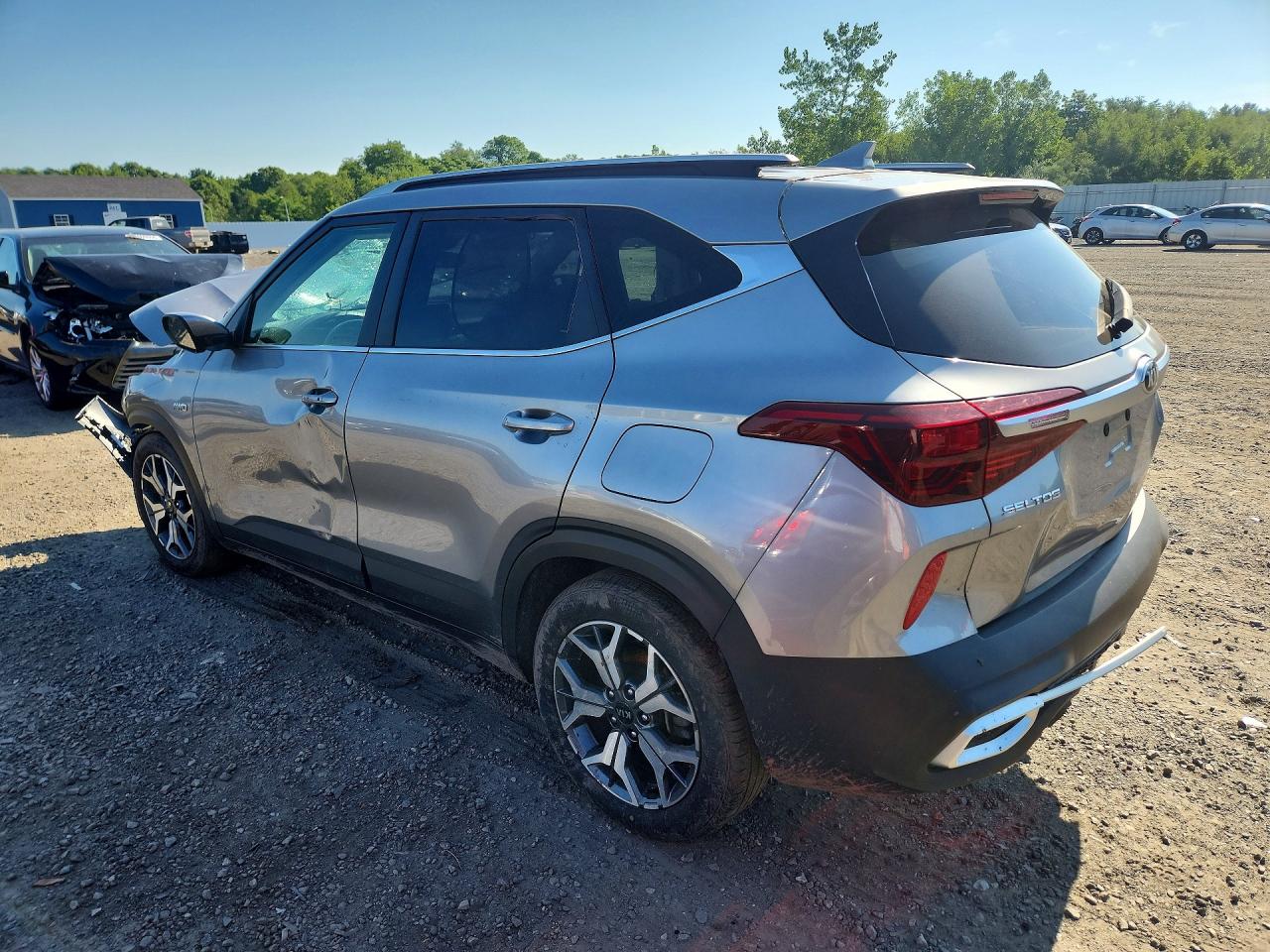 2021 KIA SELTOS EX — снимка 2