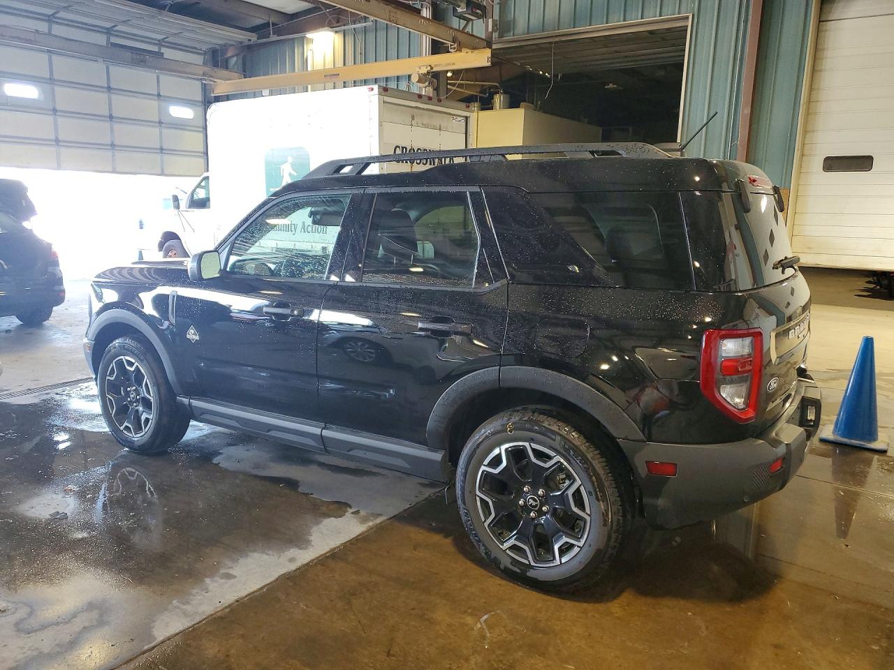 2026 FORD BRONCO SPORT OUTER BANKS — снимка 2