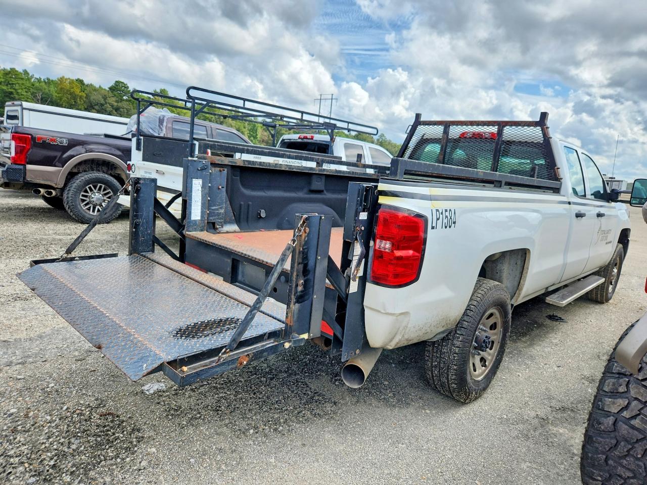 2016 CHEVROLET SILVERADO C3500 — снимка 3
