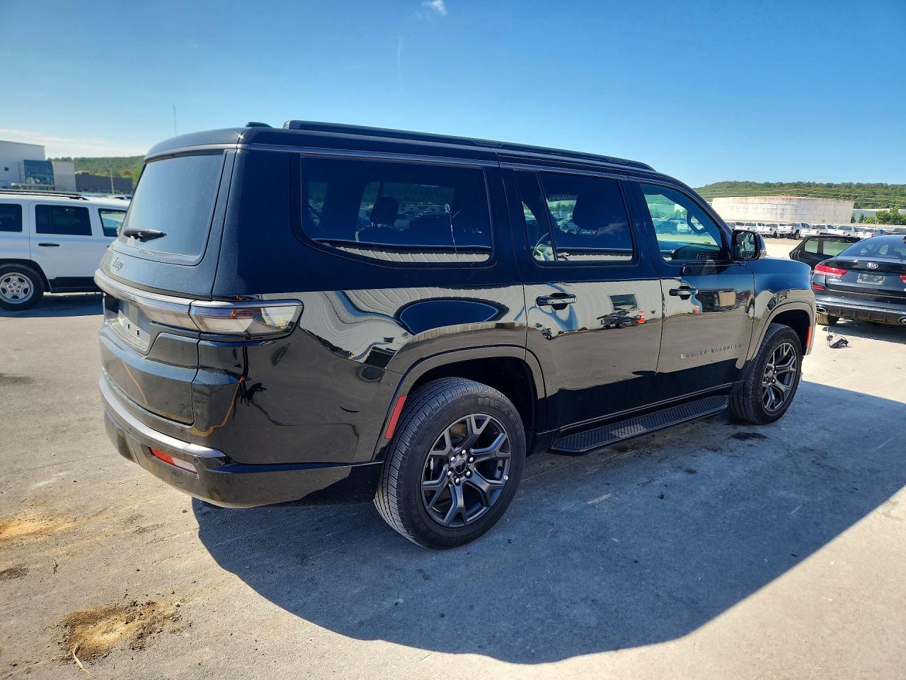 2026 JEEP GRAND WAGONEER LIMITED — photo 3
