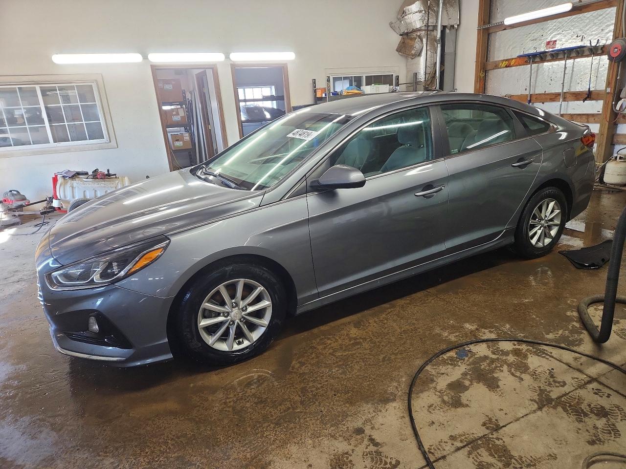 2019 HYUNDAI SONATA SE