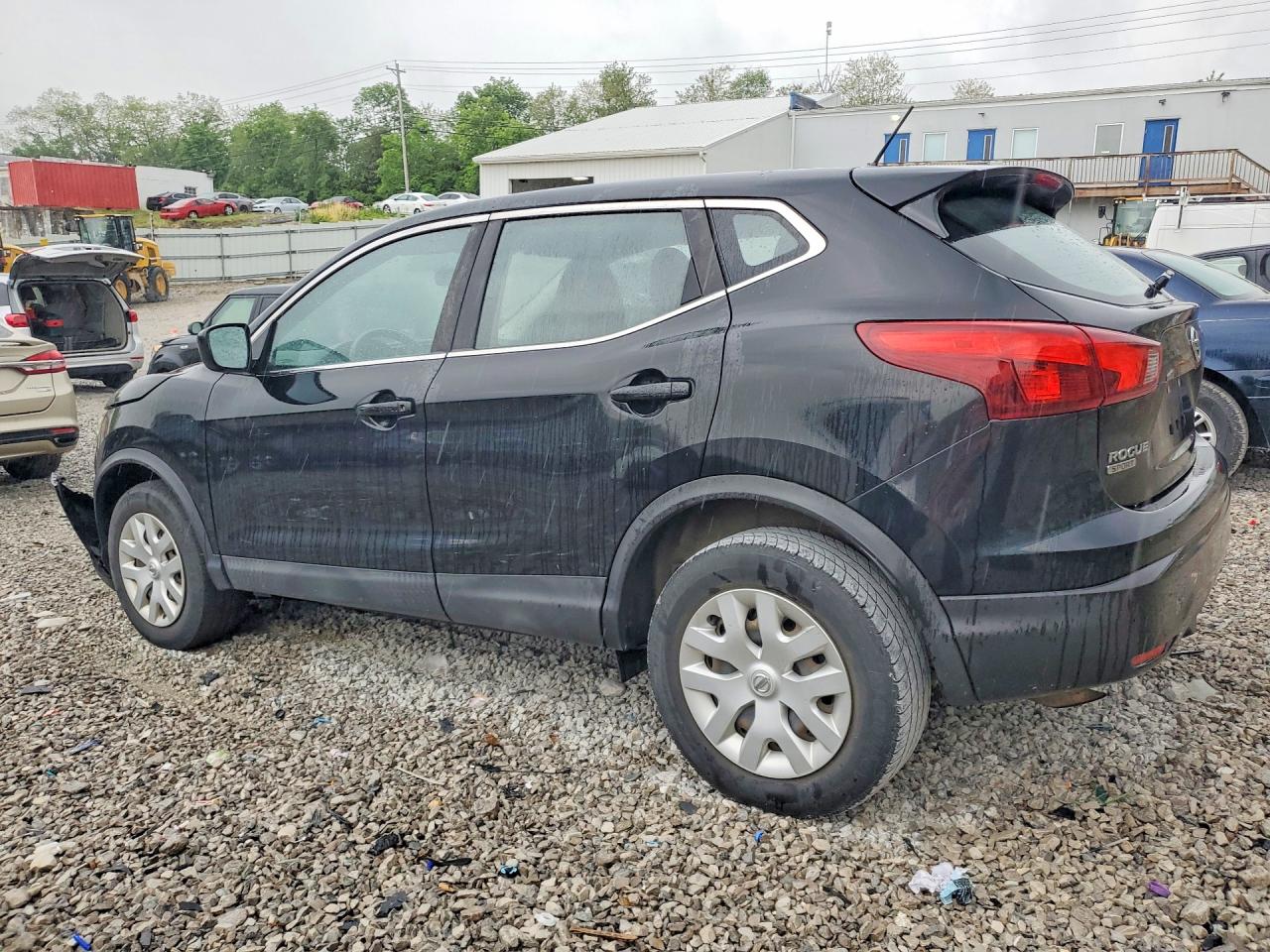 2018 NISSAN ROGUE SPORT S — снимка 2