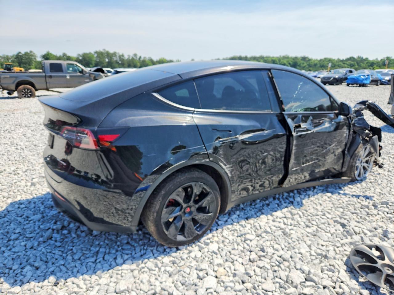 2023 TESLA MODEL Y — снимка 3