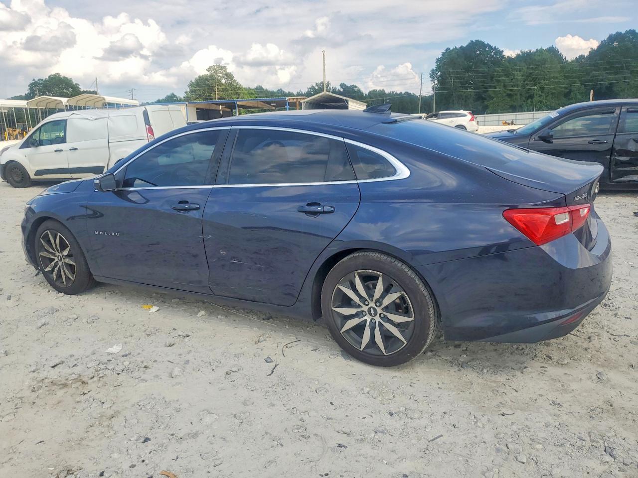 2017 CHEVROLET MALIBU LT — снимка 2