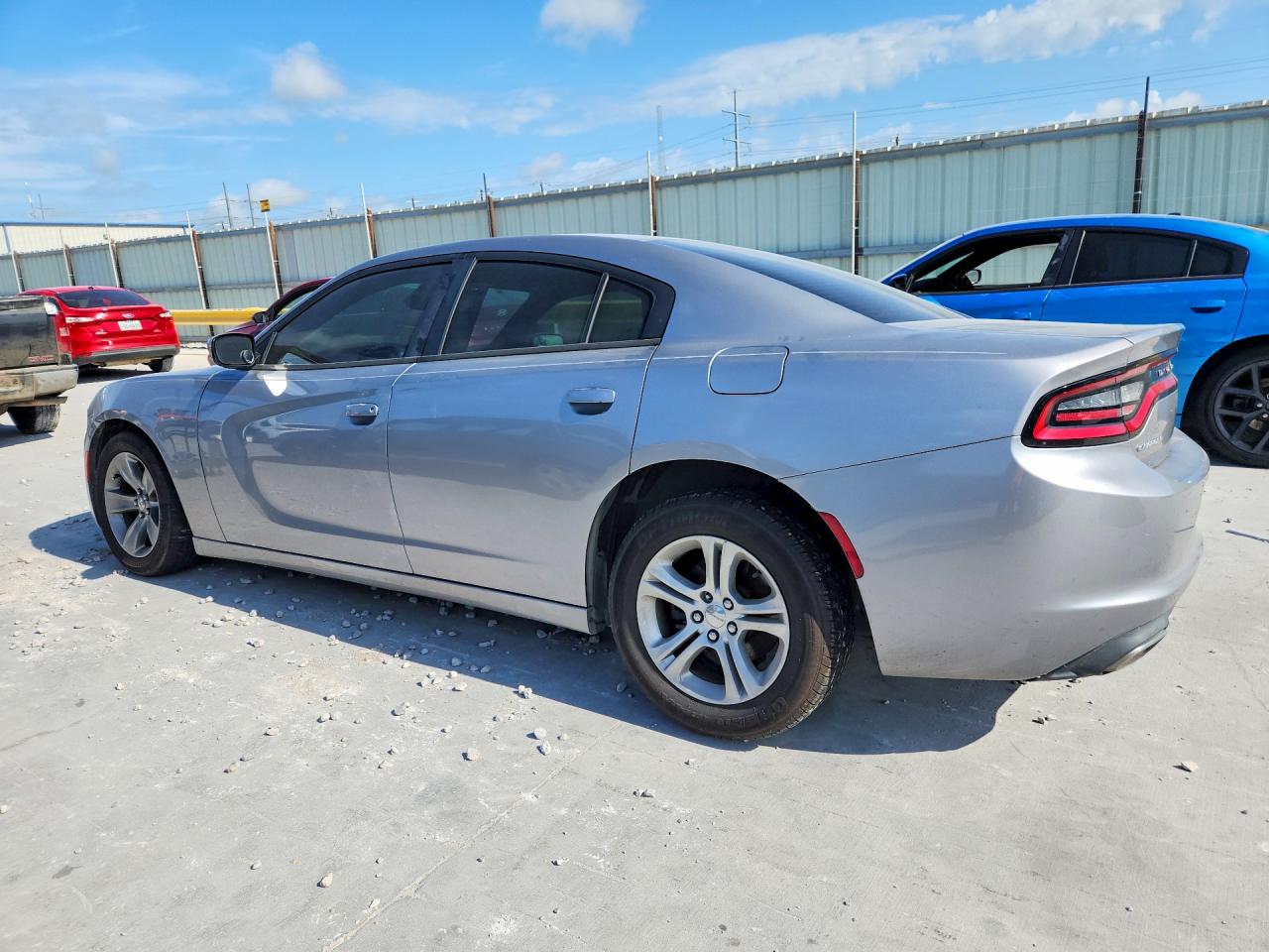 2016 DODGE CHARGER SE — снимка 2