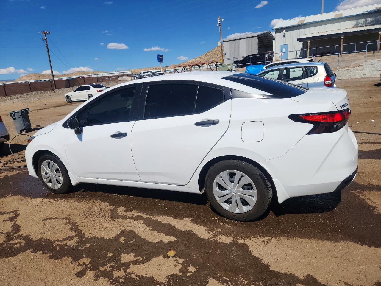 2025 NISSAN VERSA S — снимка 2