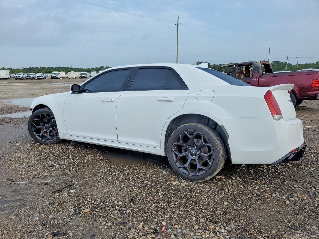 2019 CHRYSLER 300 S — снимка 2