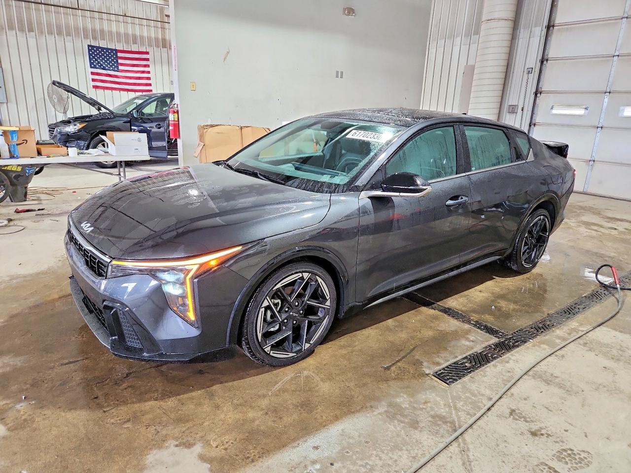 2025 KIA K4 GT LINE