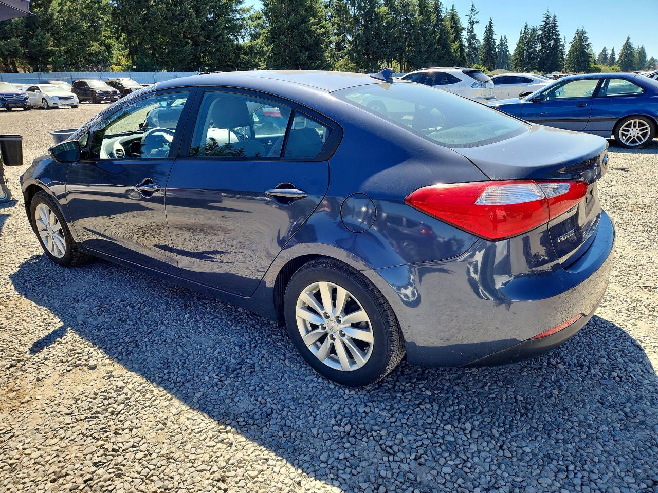 2015 KIA FORTE LX — снимка 2