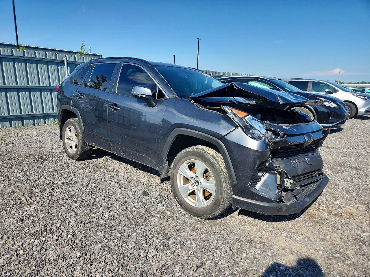 2021 TOYOTA RAV4 XLE — снимка 4