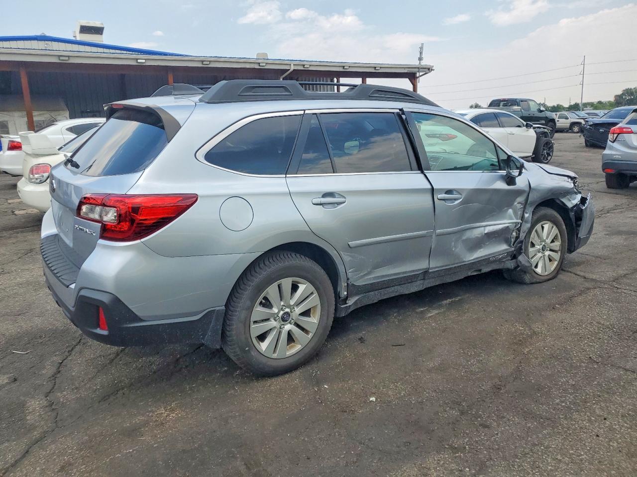 2018 SUBARU OUTBACK 2.5I PREMIUM — снимка 3