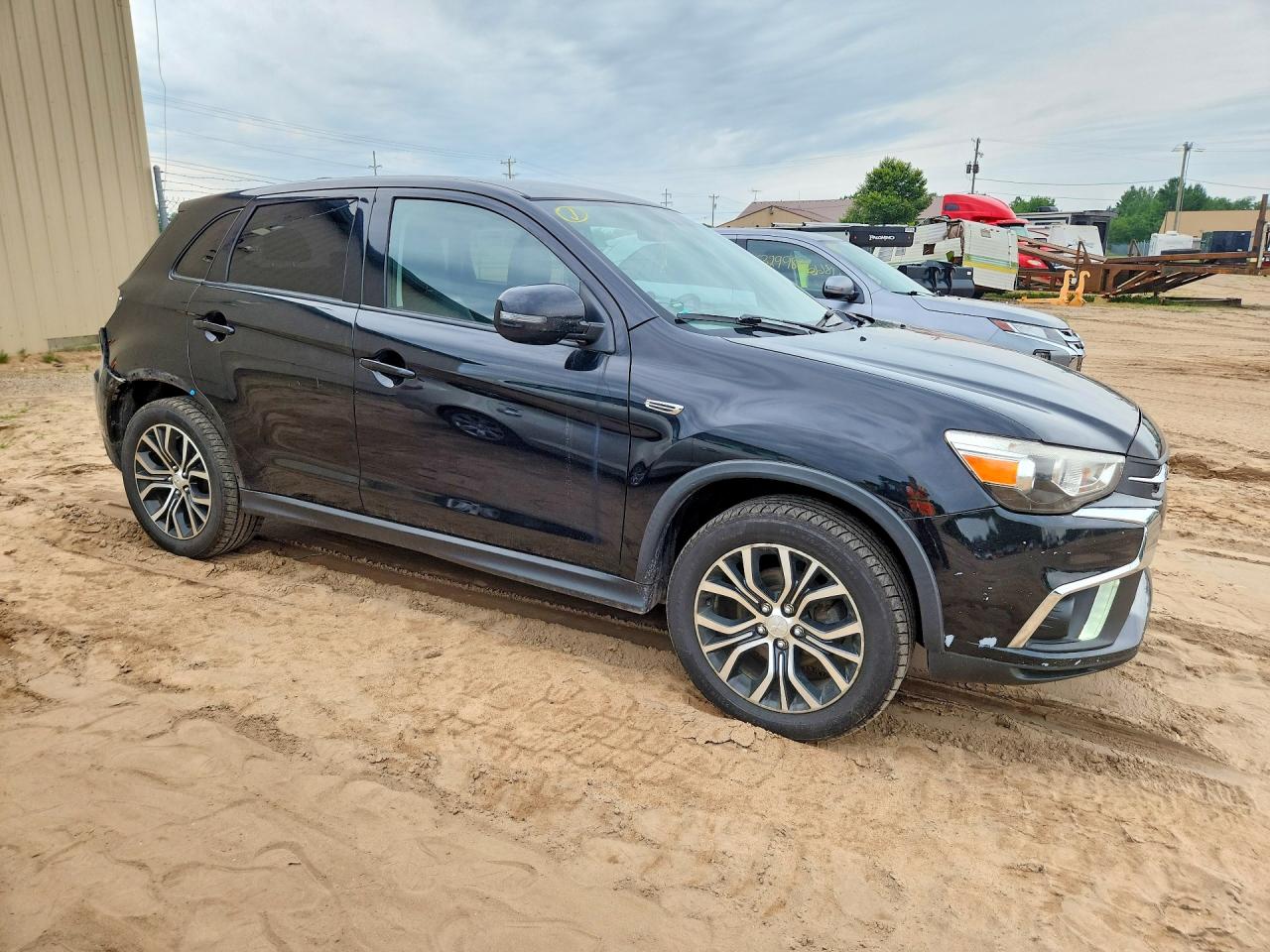 2018 MITSUBISHI OUTLANDER SPORT ES — снимка 4