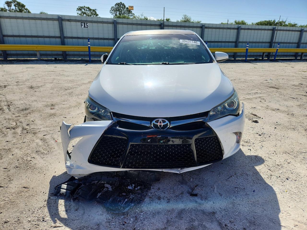 2015 TOYOTA CAMRY SE — снимка 5