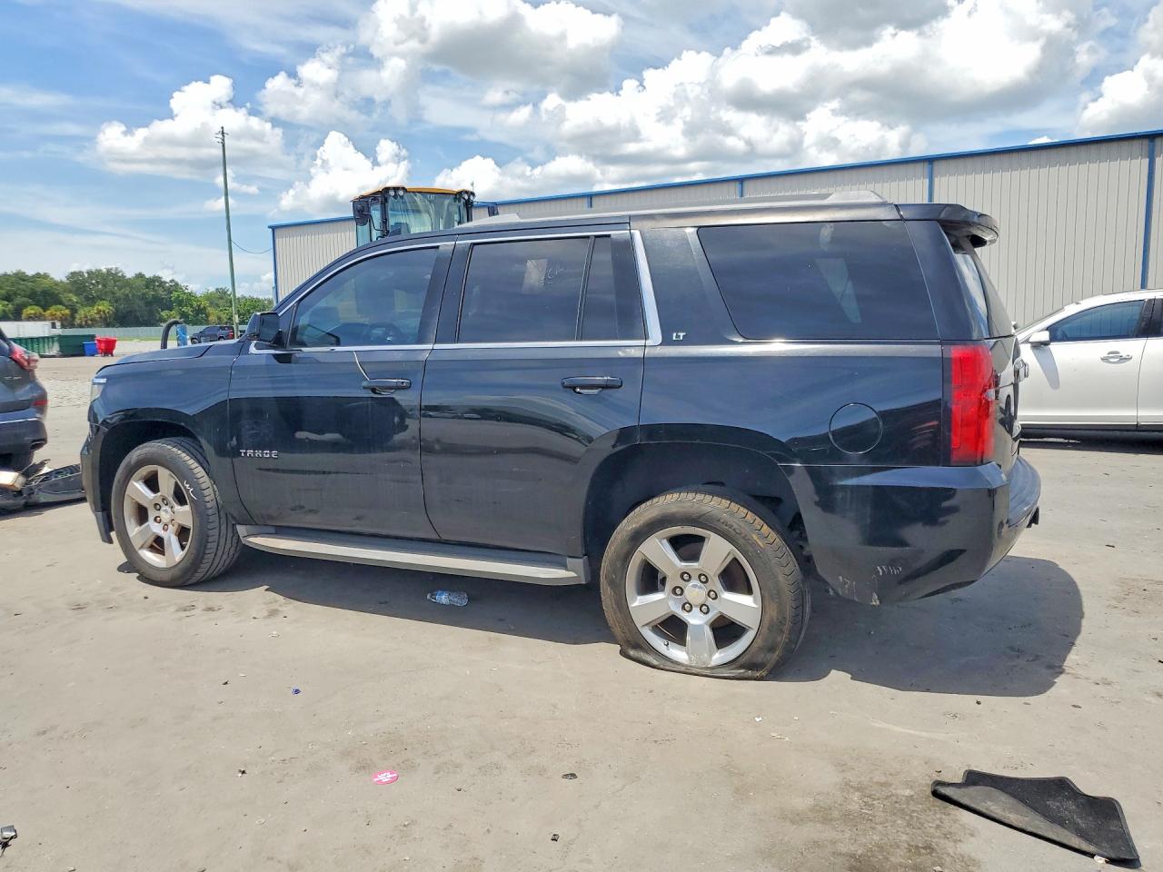 2015 CHEVROLET TAHOE C1500 LT — снимка 2