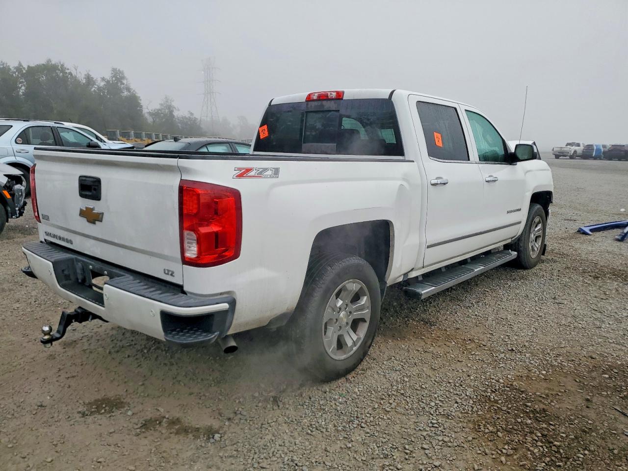 2017 CHEVROLET SILVERADO K1500 LTZ — снимка 3