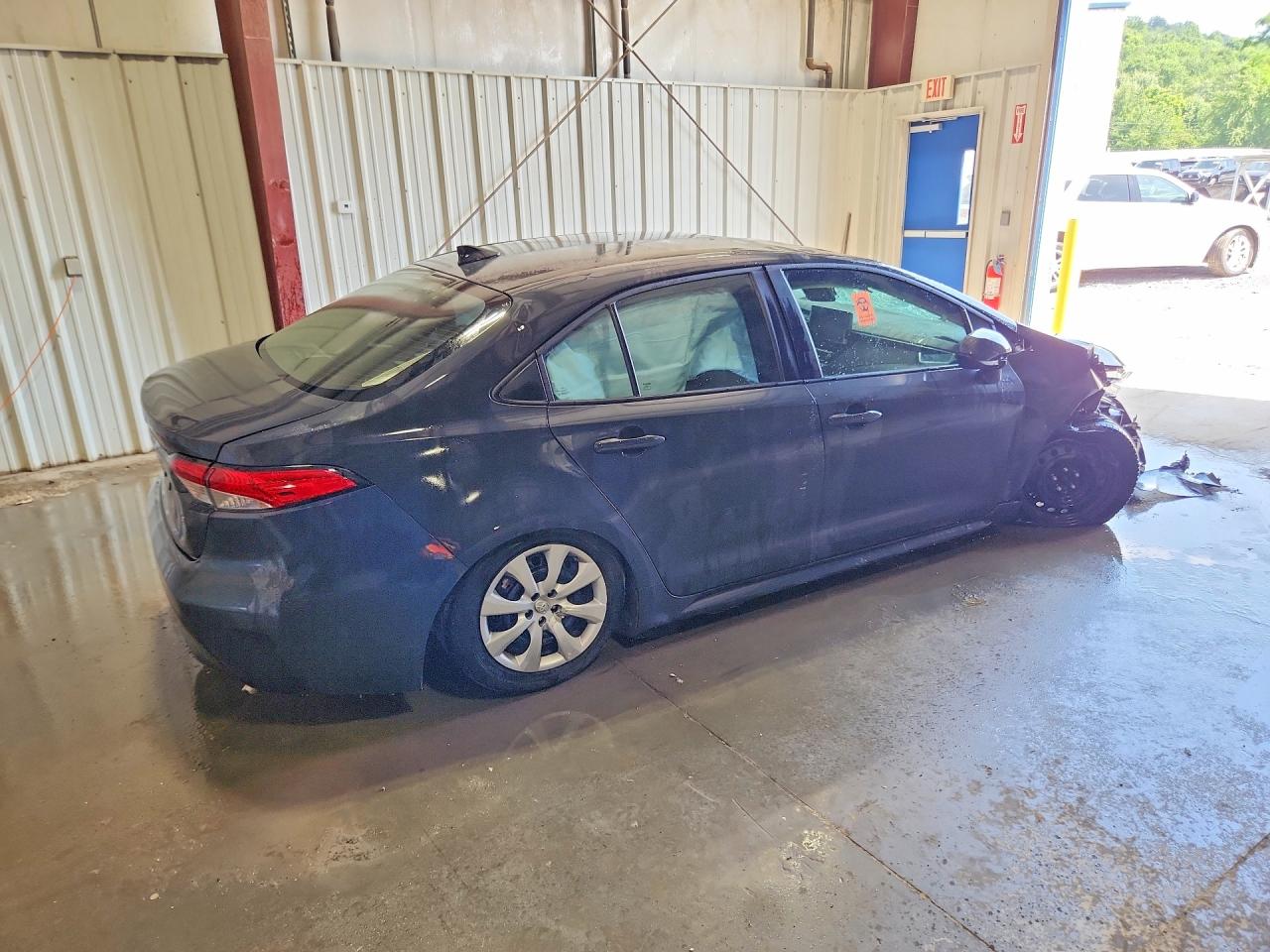 2025 TOYOTA COROLLA LE — снимка 3