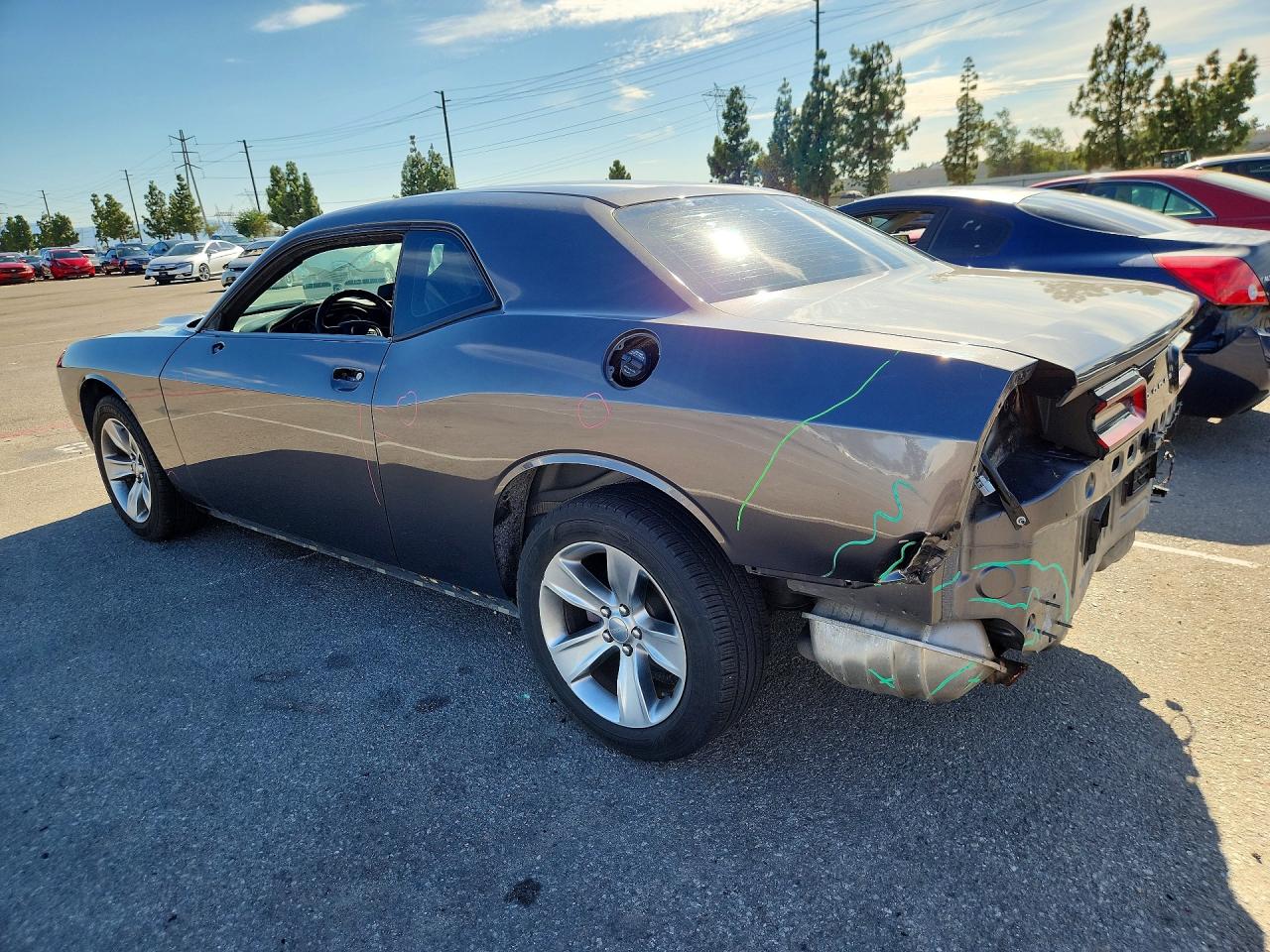 2017 DODGE CHALLENGER SXT — снимка 2