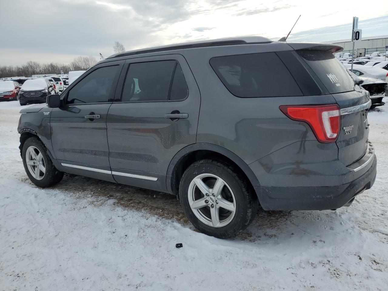 2018 FORD EXPLORER XLT — снимка 2