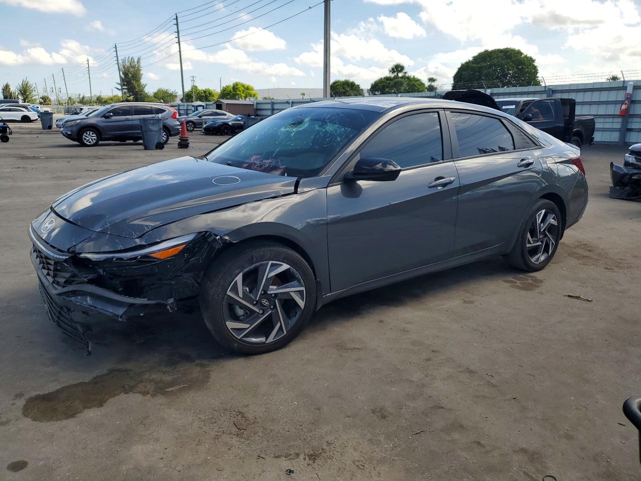 2025 HYUNDAI ELANTRA SEL SPORT