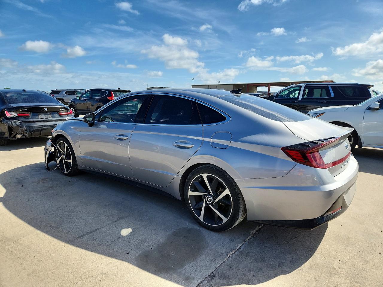 2023 HYUNDAI SONATA SEL PLUS — снимка 2