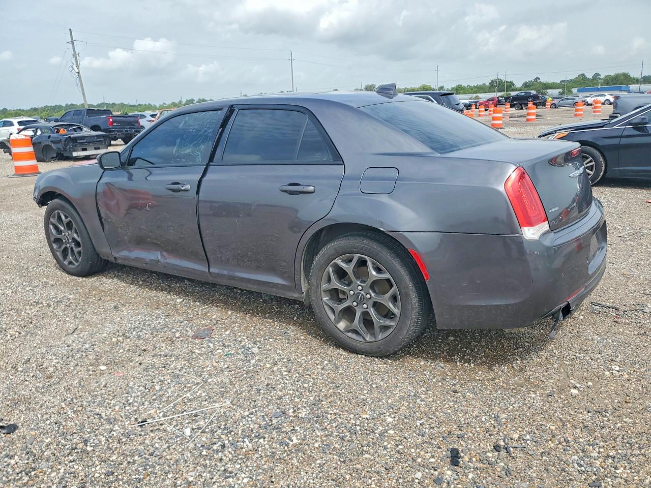 2018 CHRYSLER 300 S — снимка 2