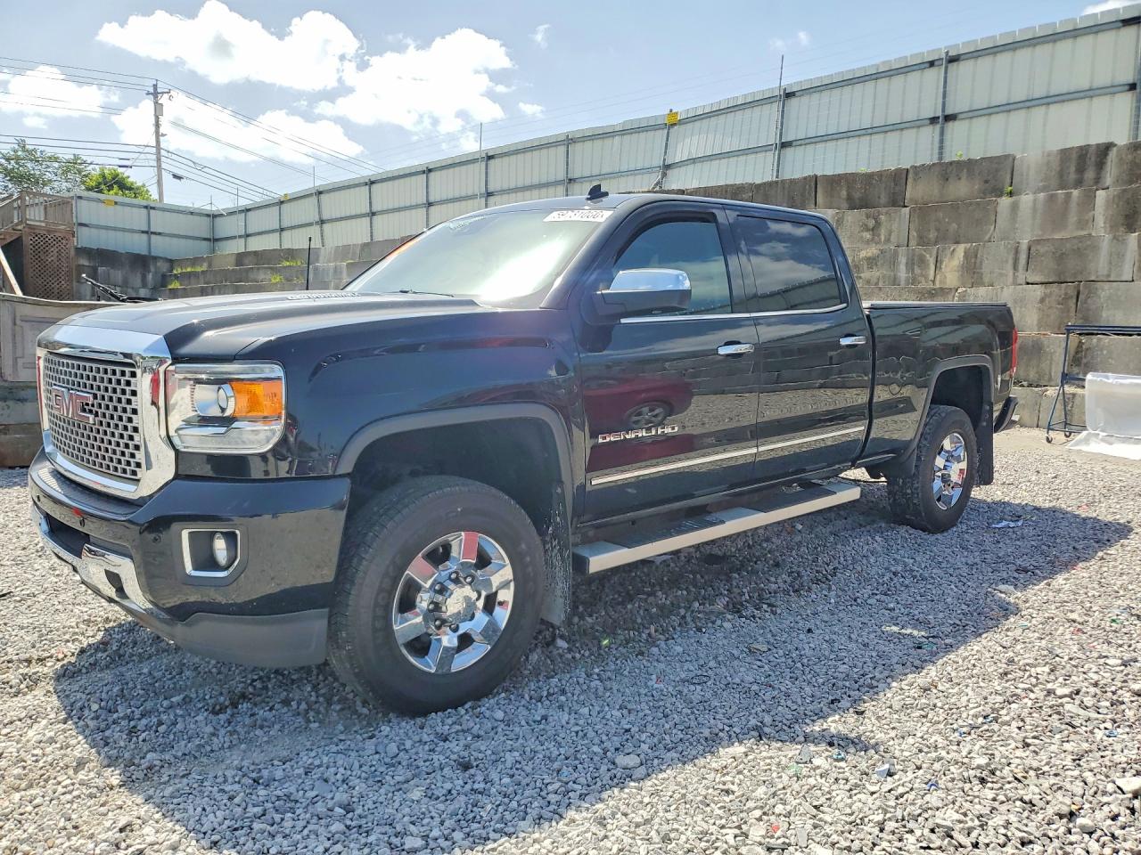 2015 GMC SIERRA K3500 DENALI