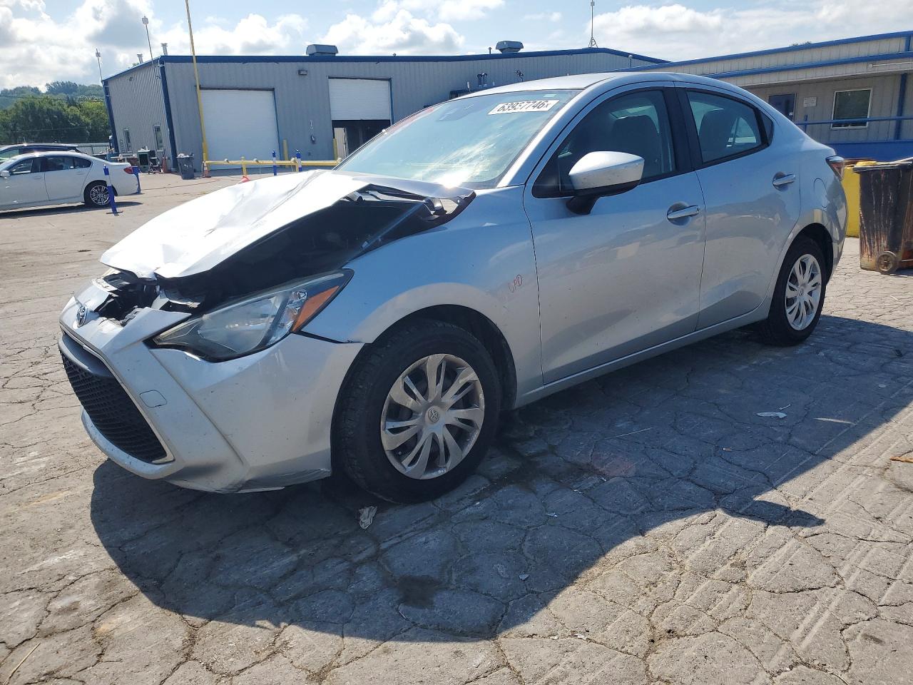 2019 TOYOTA YARIS L