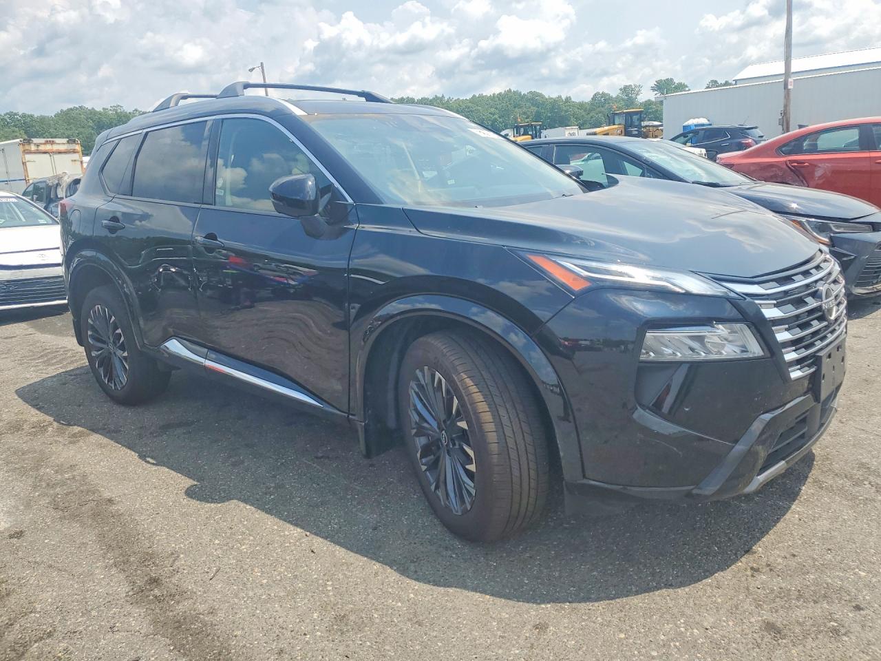 2026 NISSAN ROGUE PLATINUM — снимка 4