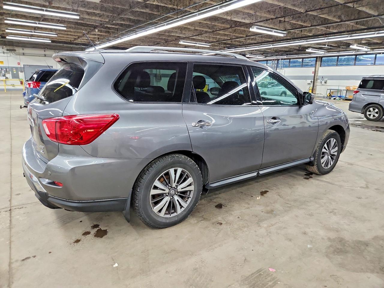 2017 NISSAN PATHFINDER S — снимка 3